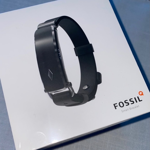 NEW in box Fossil Q Smart Bracelet - Picture 5 of 8